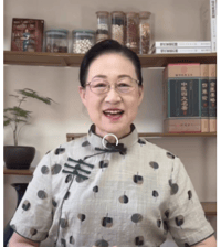 中国茶講座講師画像_編集後-1